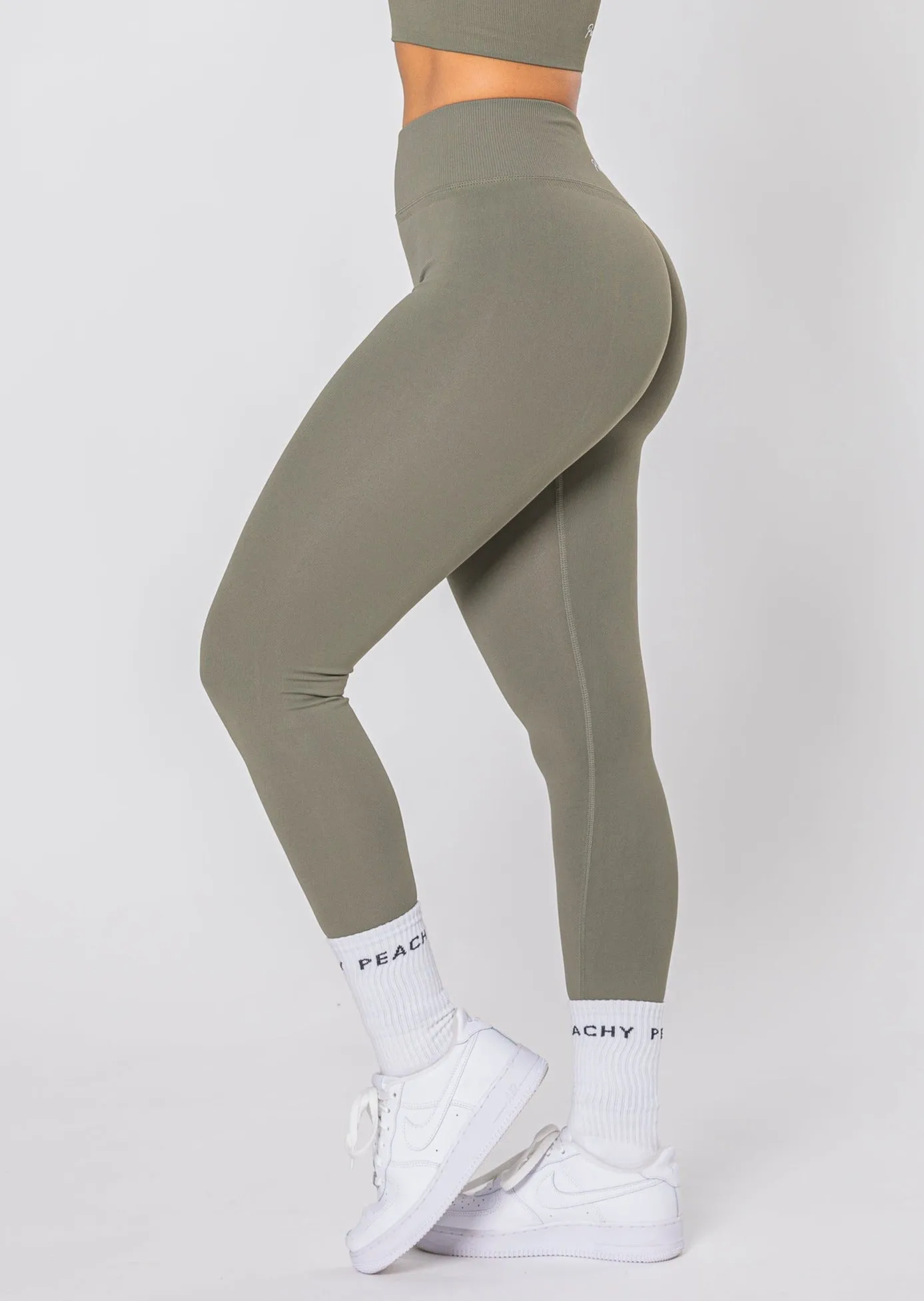 PURPOSE Scrunch Leggings