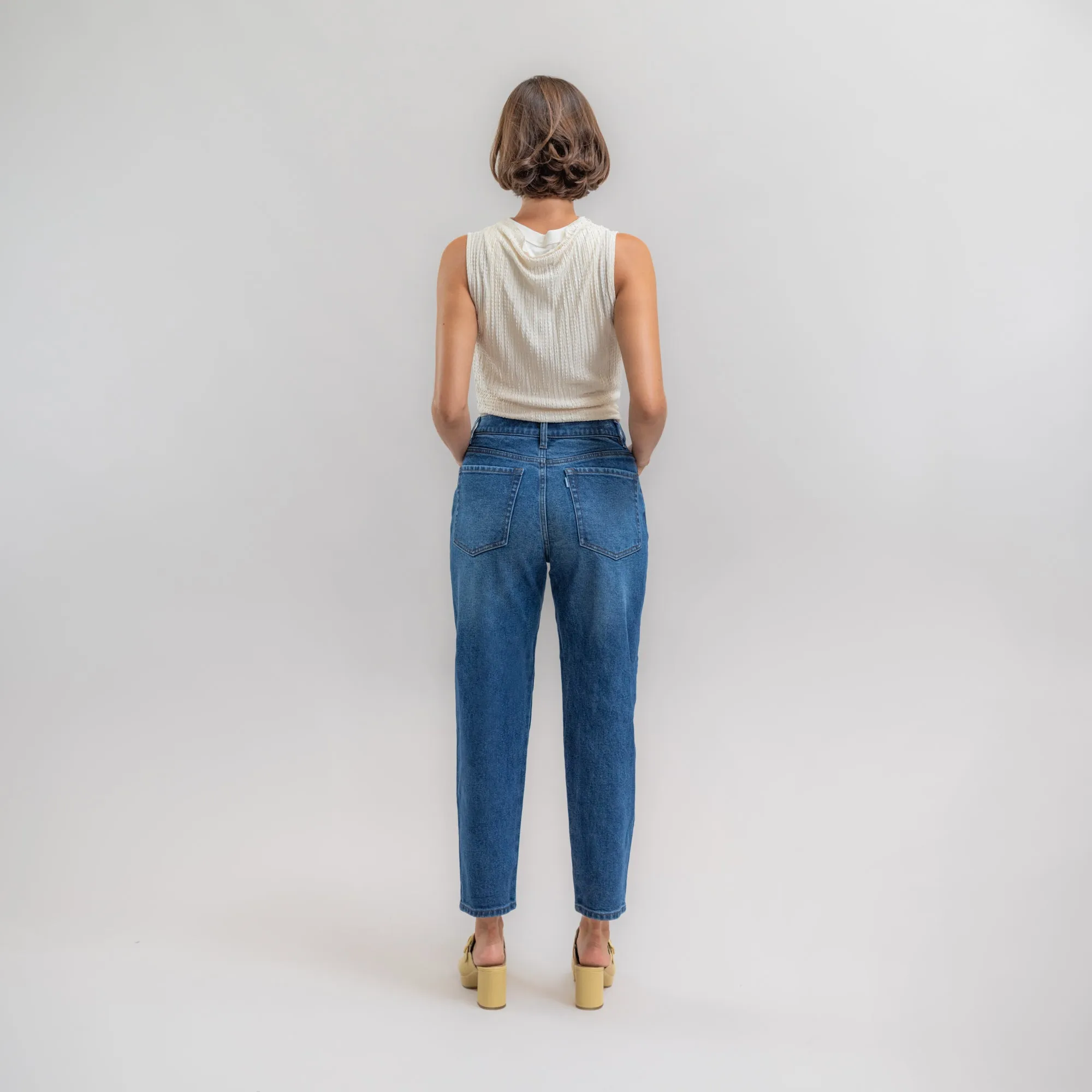 True Mom Jeans