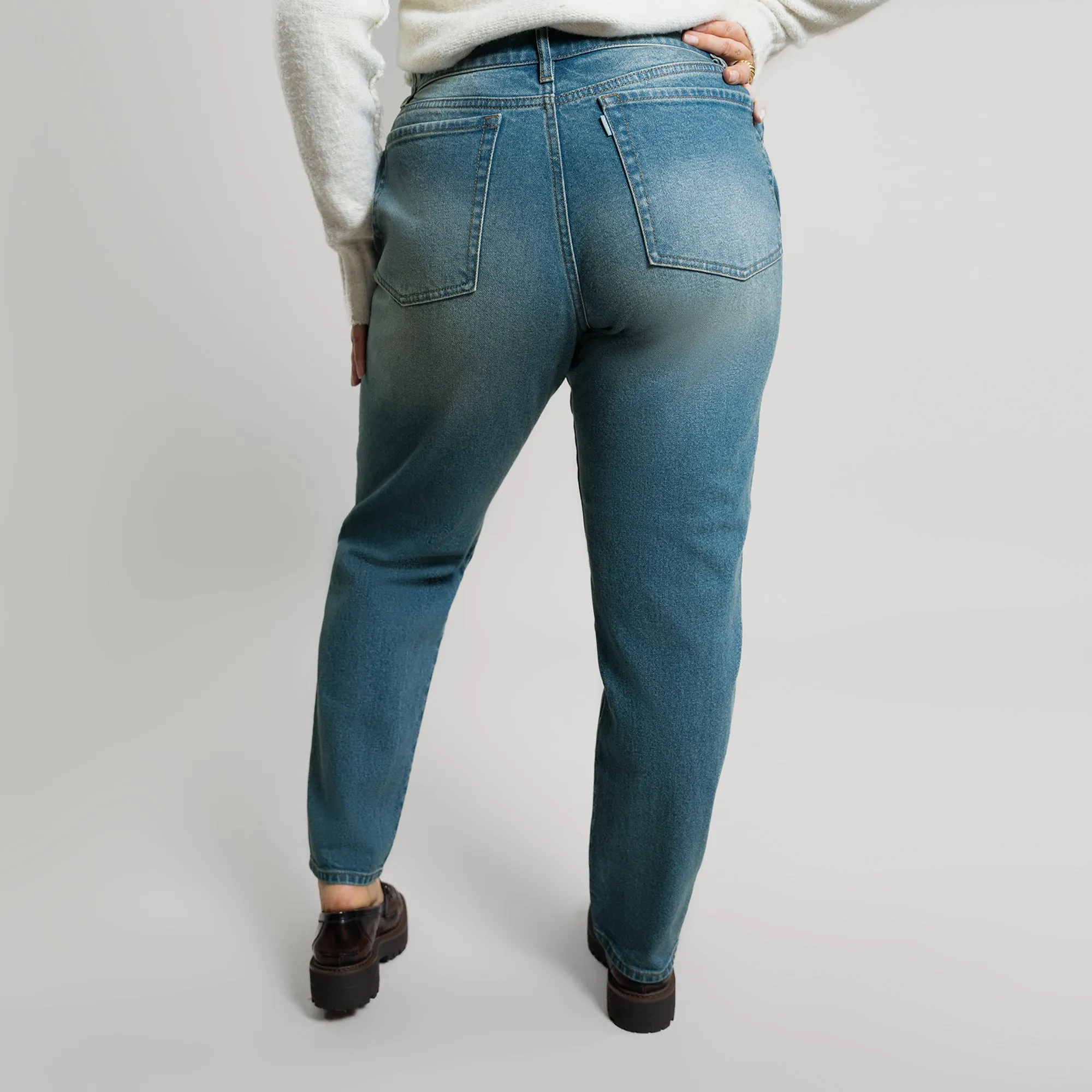 True Mom Jeans
