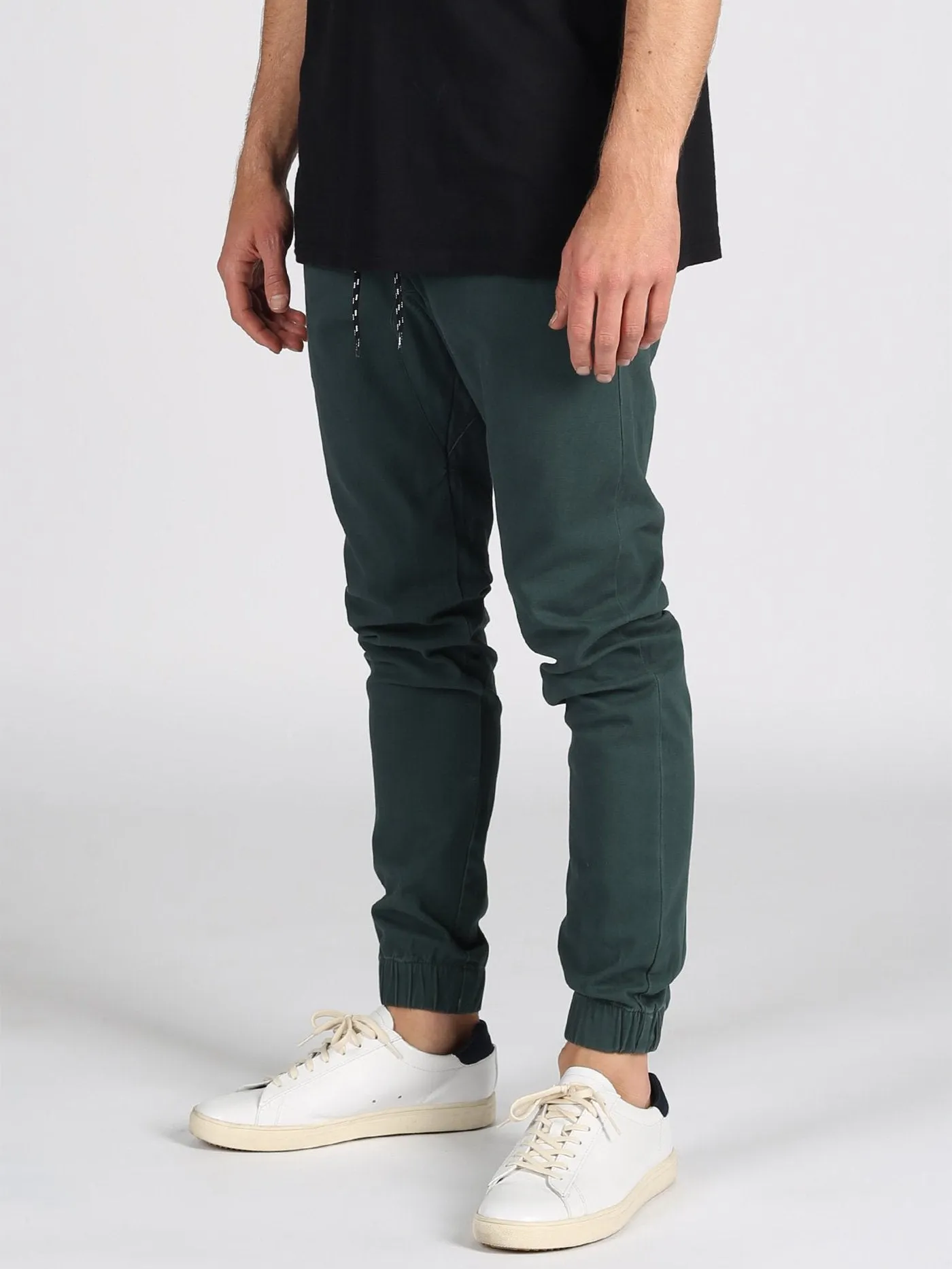 Weekend 2.0 Jogger Fit Pants